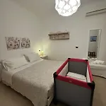 Radames House Apartamento *