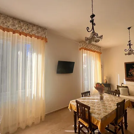 Apartman Radames House *