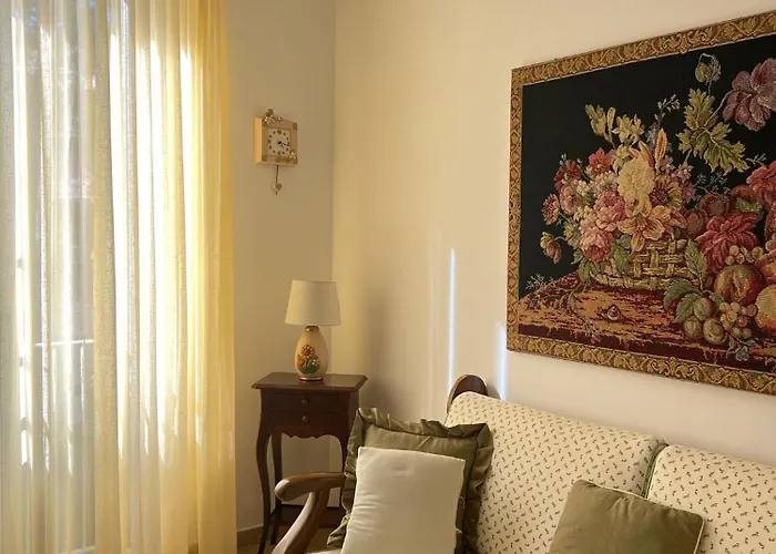 Radames House * Bari